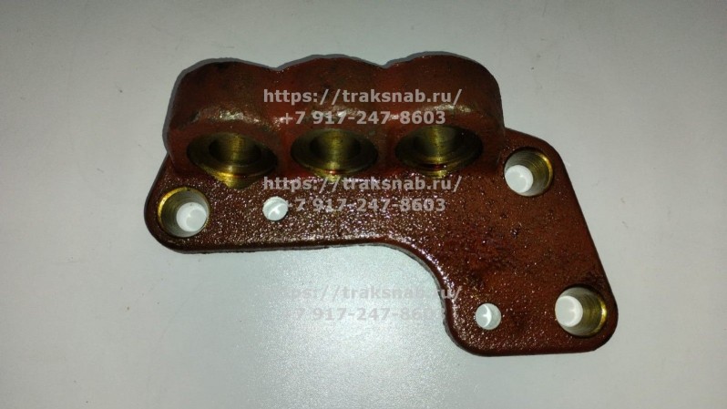 Кронштейн переднего ведущего моста (ЦС-50) — 2