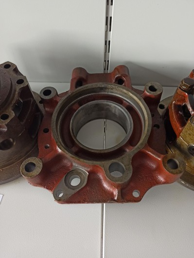 Плита передняя крышки ВОМ